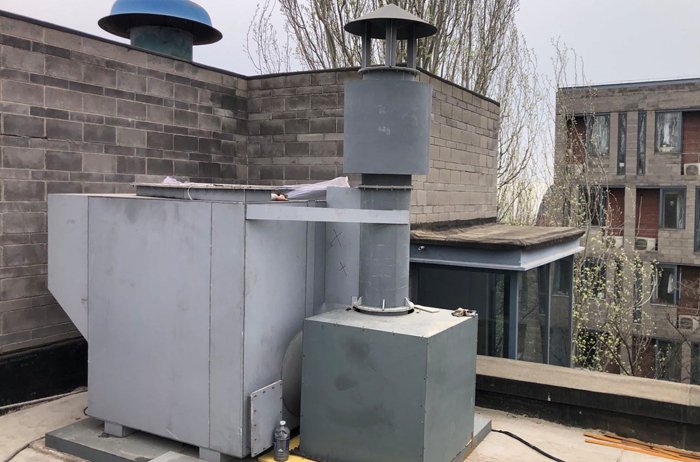 加大力度治理油漆、涂料和膠黏劑揮發的有機廢氣